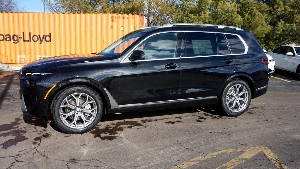 new 2025 BMW X7 car, priced at $94,265