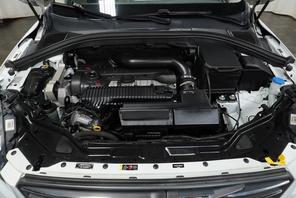 used 2016 Volvo XC60 car, priced at $14,844