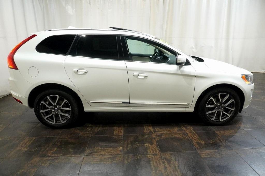 used 2016 Volvo XC60 car, priced at $14,844