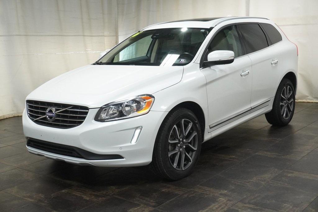 used 2016 Volvo XC60 car, priced at $14,844
