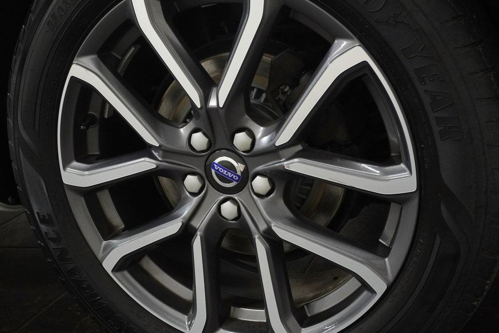 used 2016 Volvo XC60 car, priced at $14,844