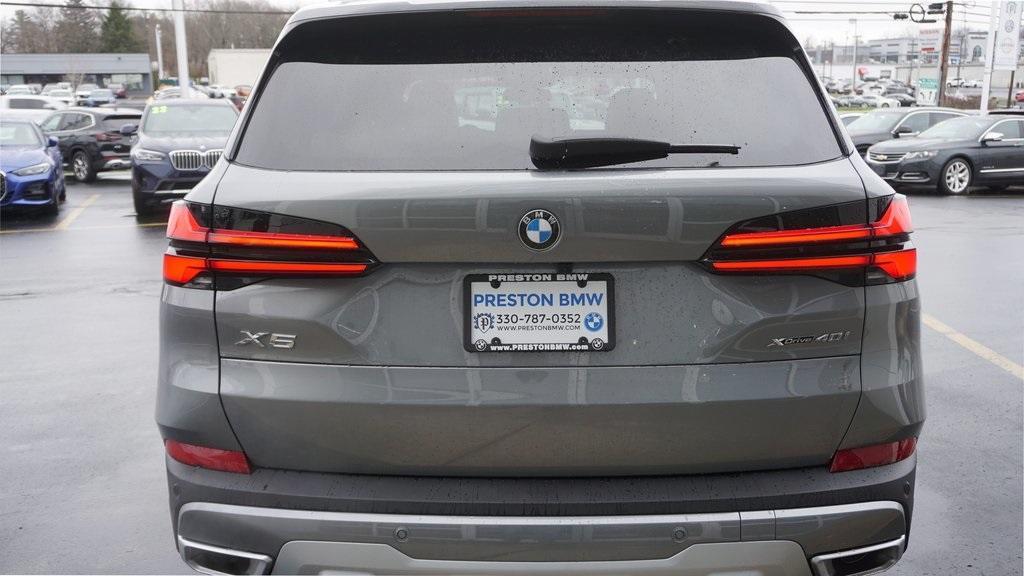 new 2025 BMW X5 car, priced at $72,075