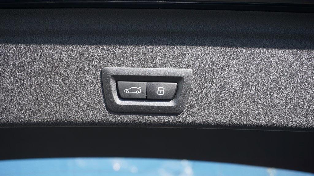 new 2026 BMW X6 car, priced at $107,275