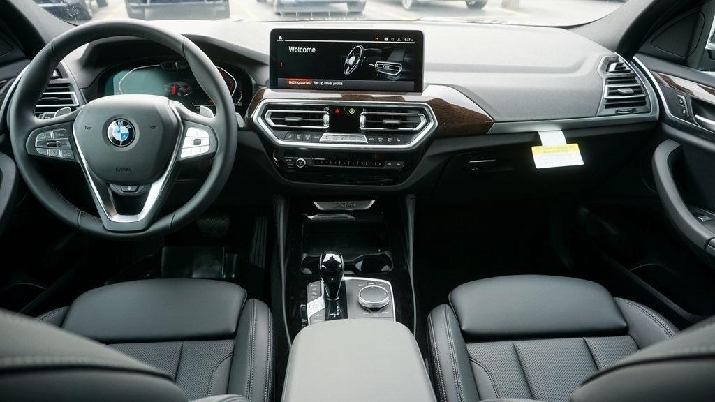 new 2025 BMW X4 car, priced at $62,590