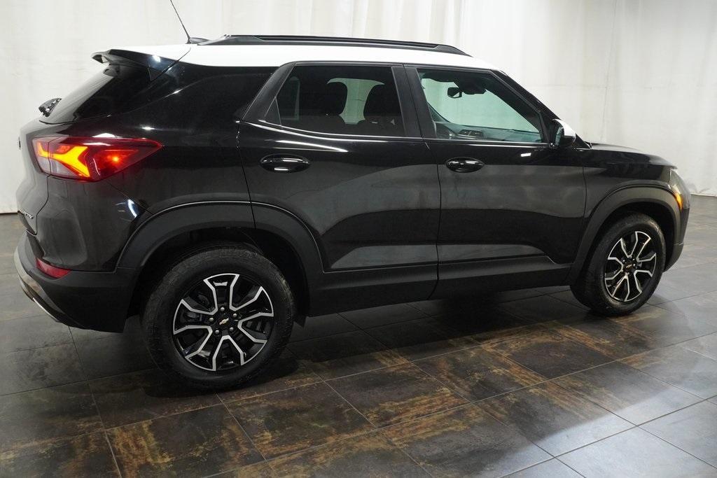 used 2023 Chevrolet TrailBlazer car, priced at $23,781