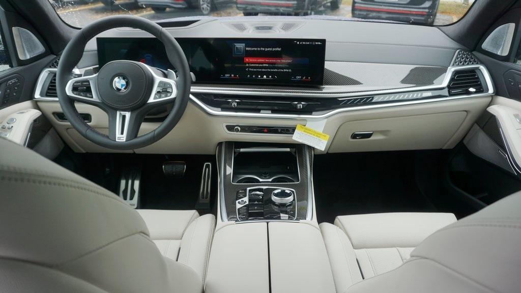 new 2025 BMW X7 car, priced at $122,600