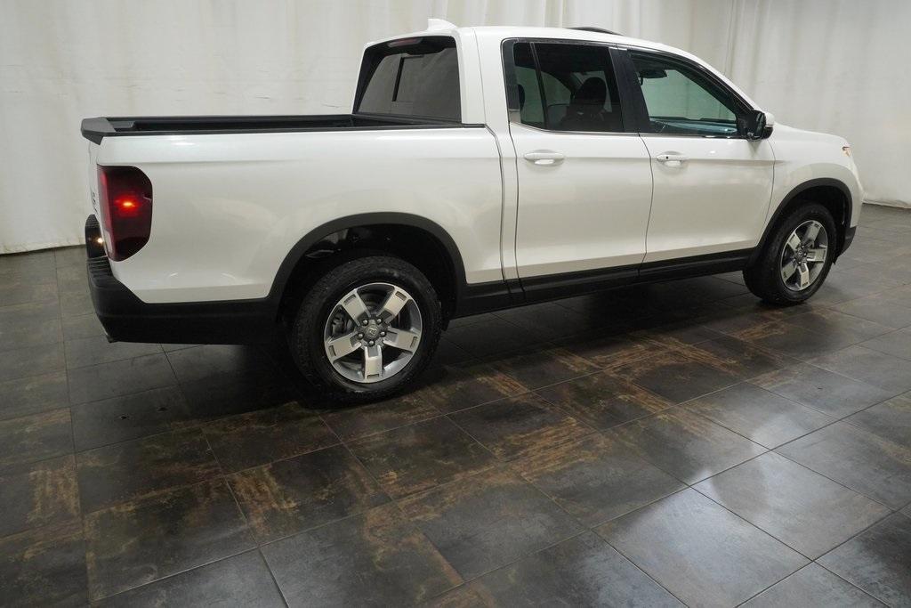 used 2025 Honda Ridgeline car, priced at $38,158