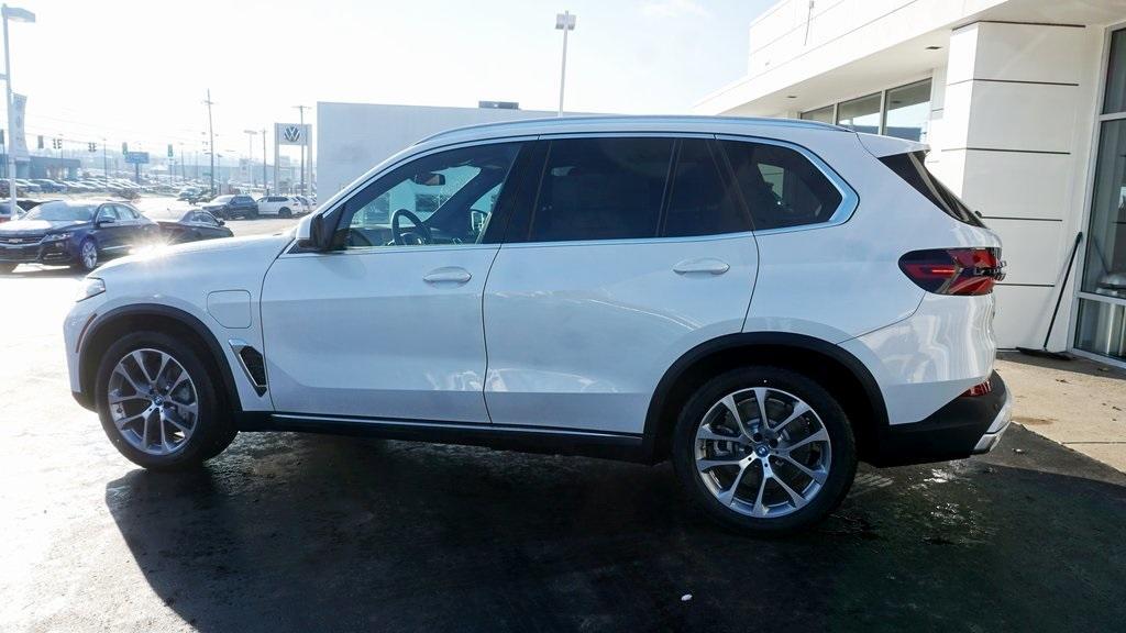 new 2025 BMW X5 PHEV car, priced at $85,635