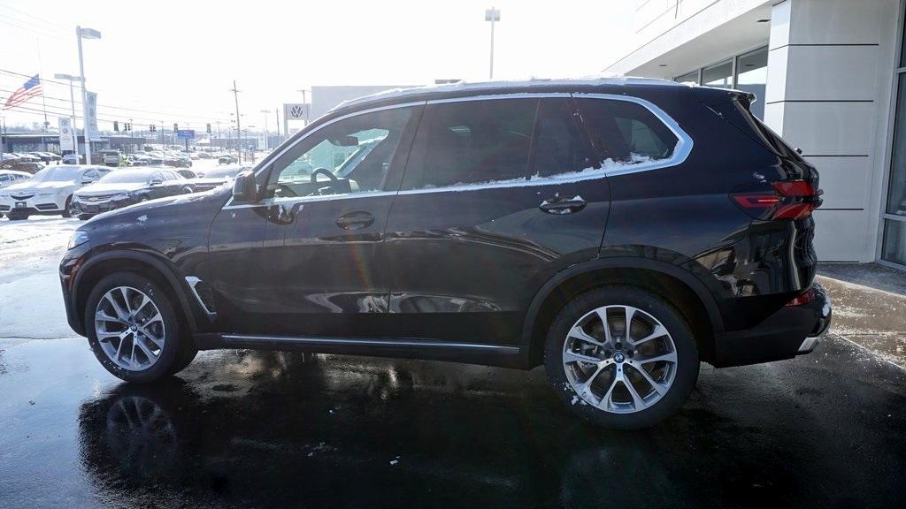 new 2025 BMW X5 car, priced at $72,860