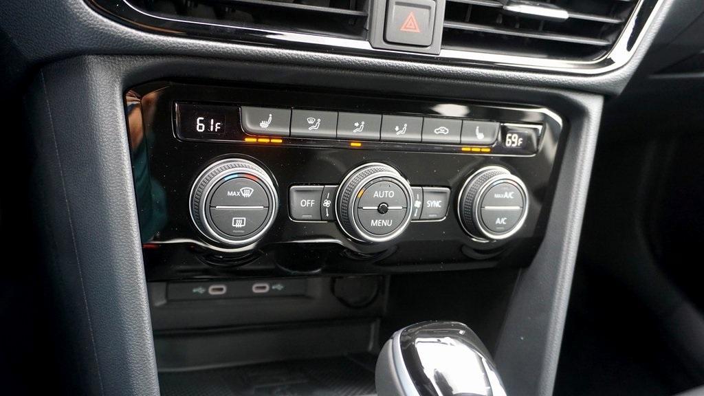 used 2024 Volkswagen Taos car, priced at $25,999