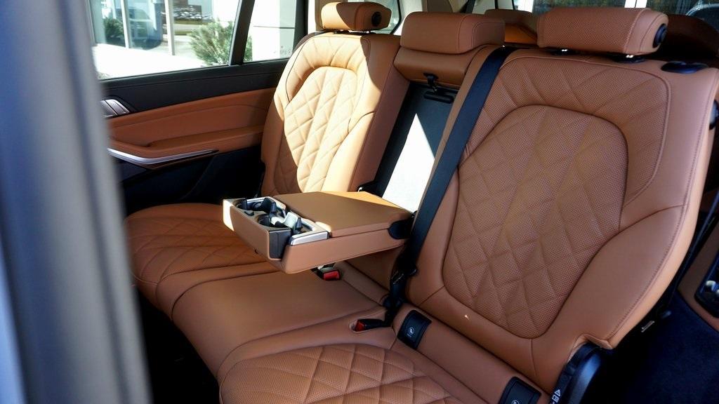 new 2026 BMW X7 car, priced at $91,465