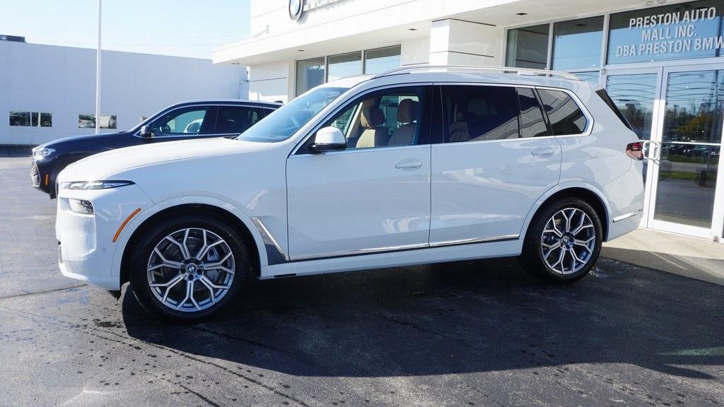 new 2026 BMW X7 car, priced at $91,465
