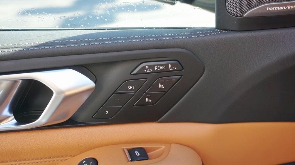 new 2026 BMW X7 car, priced at $104,135