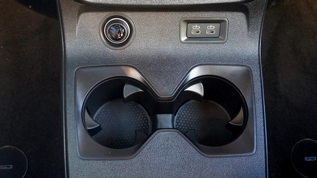 new 2026 BMW X7 car, priced at $104,135