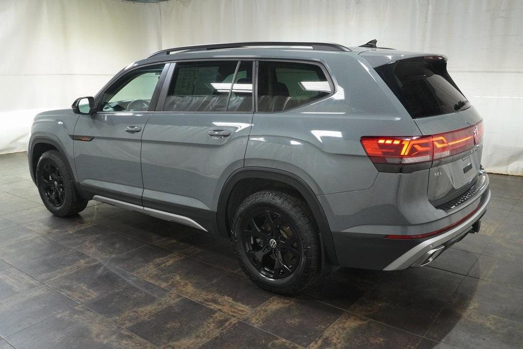 used 2024 Volkswagen Atlas car, priced at $44,720