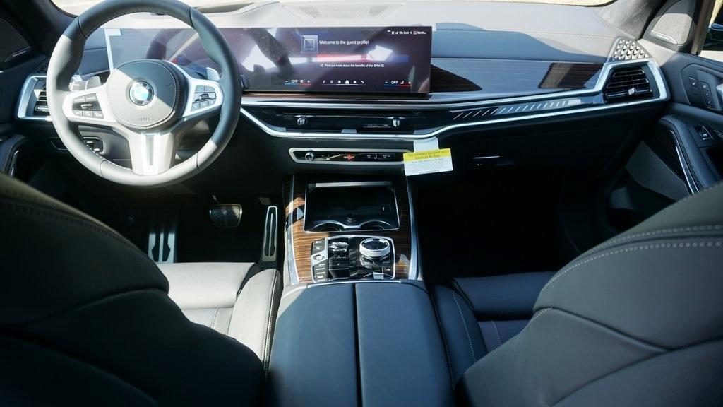new 2026 BMW X7 car, priced at $119,835