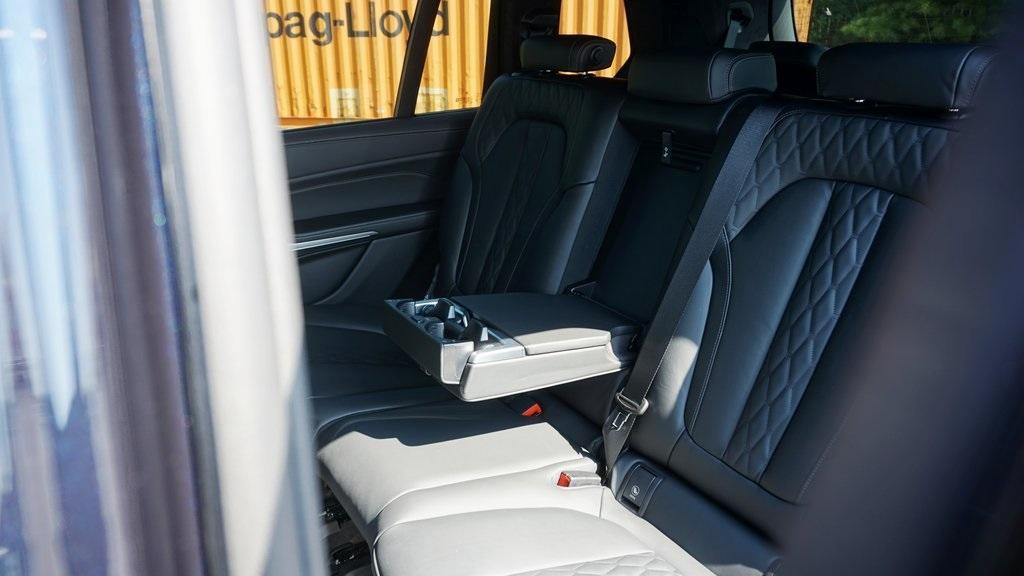 new 2026 BMW X7 car, priced at $119,835