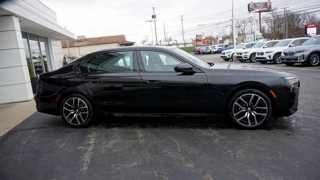 new 2025 BMW 760 car, priced at $130,300