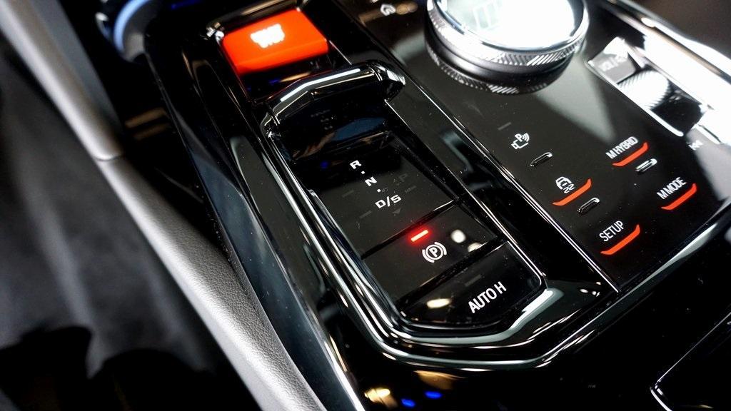 new 2026 BMW M5 car, priced at $132,665