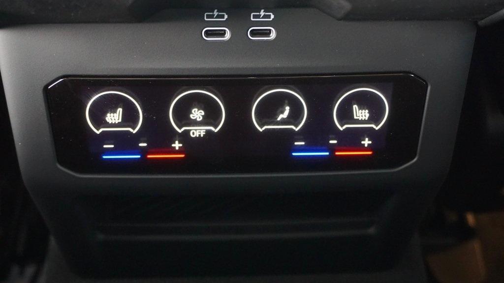 new 2026 BMW M5 car, priced at $132,665