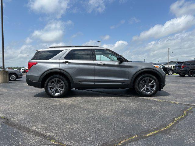 new 2024 Ford Explorer car, priced at $49,272