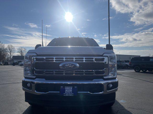 new 2025 Ford F-250 car, priced at $59,892