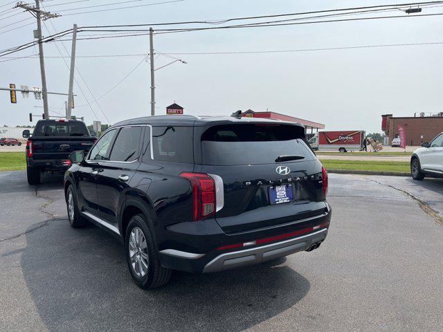 used 2024 Hyundai Palisade car, priced at $36,899