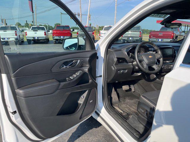 used 2023 Chevrolet Traverse car, priced at $39,997