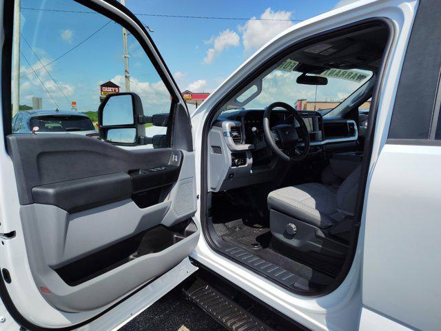 new 2025 Ford F-350 car, priced at $71,955