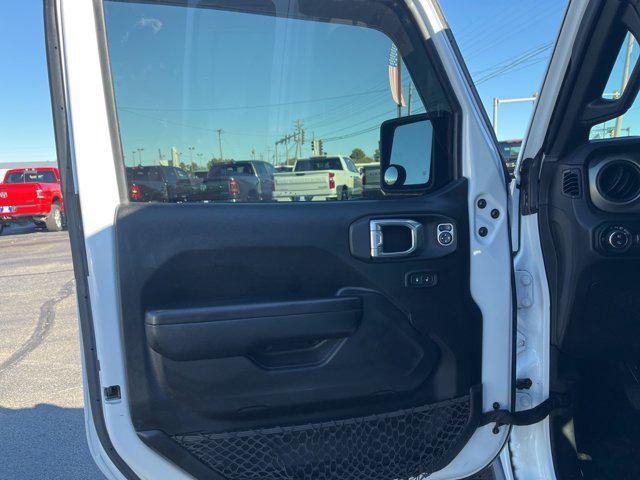 used 2021 Jeep Gladiator car, priced at $29,494