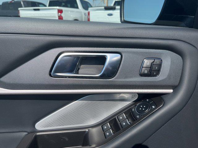 new 2025 Ford Explorer car, priced at $57,963