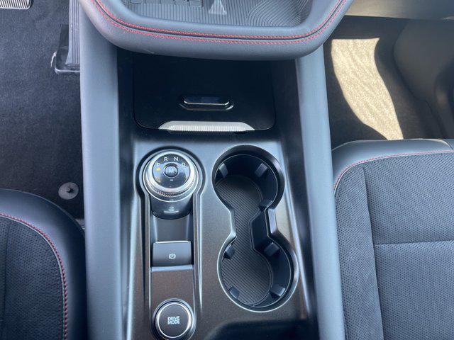 new 2025 Ford Explorer car, priced at $57,963