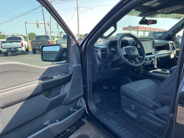 new 2025 Ford F-150 car, priced at $48,517