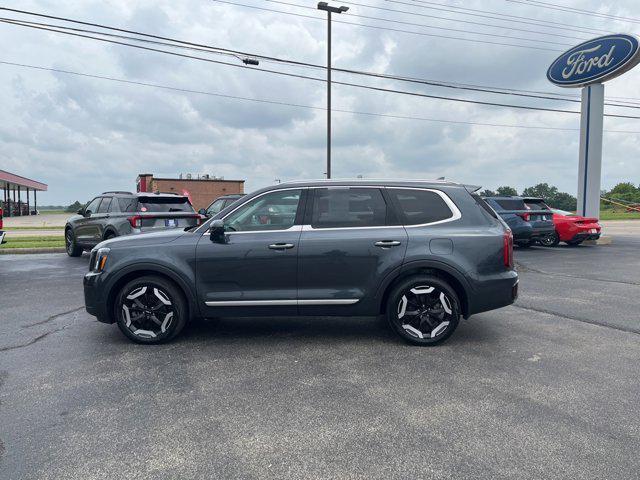 used 2023 Kia Telluride car, priced at $36,995