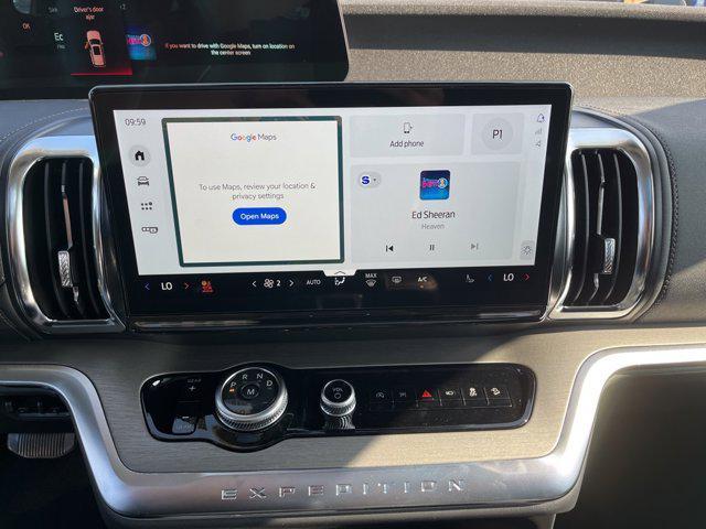 new 2025 Ford Expedition car, priced at $80,750