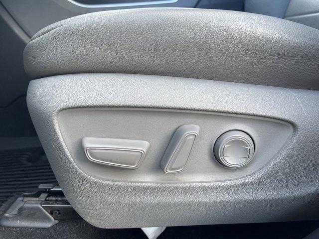 used 2020 Toyota Highlander car, priced at $26,494