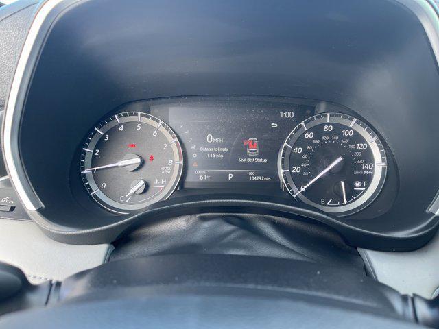 used 2020 Toyota Highlander car, priced at $26,494