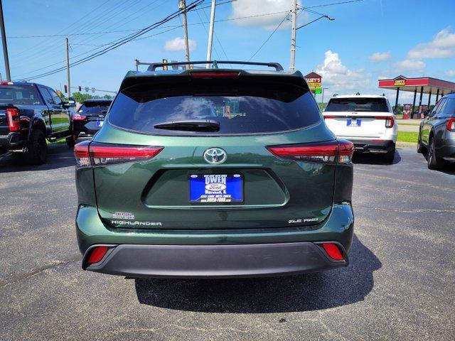 used 2023 Toyota Highlander car, priced at $37,895