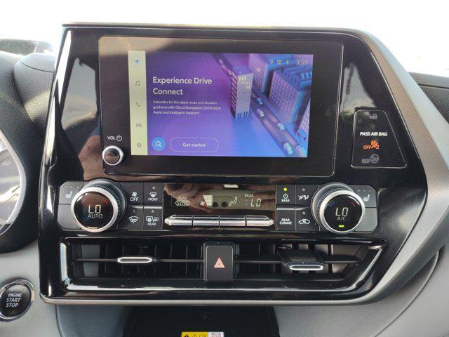 used 2023 Toyota Highlander car, priced at $37,895