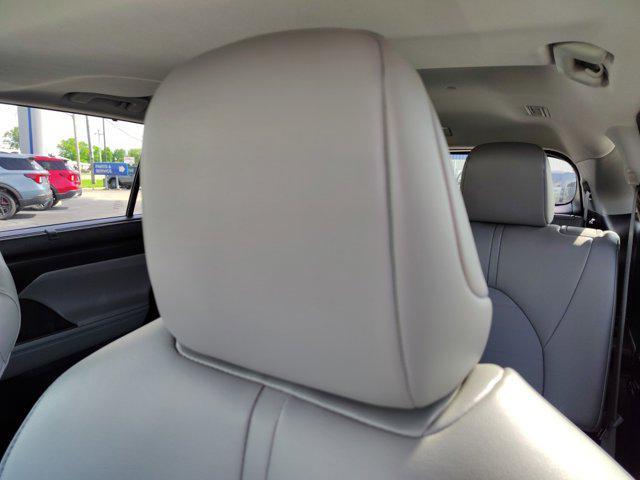 used 2023 Toyota Highlander car, priced at $37,895