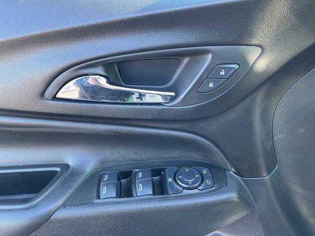 used 2024 Chevrolet Equinox car, priced at $23,494