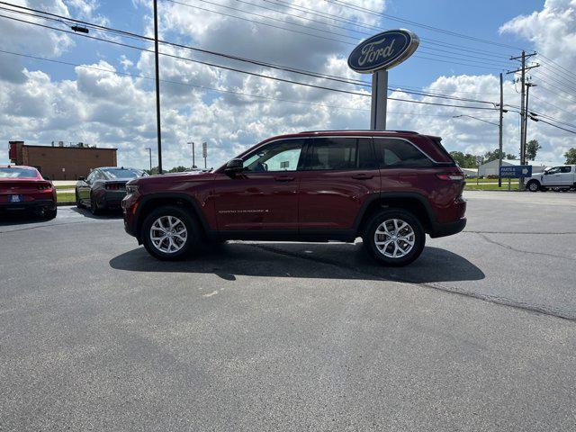 used 2022 Jeep Grand Cherokee car, priced at $39,994