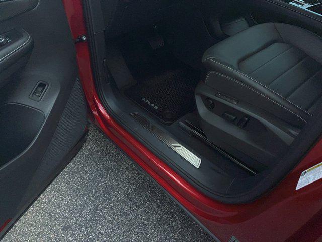 used 2024 Volkswagen Atlas car, priced at $40,997
