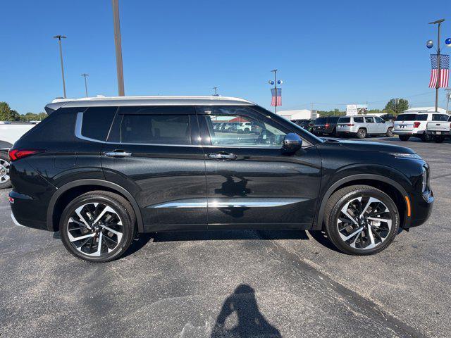 used 2024 Mitsubishi Outlander car, priced at $35,887