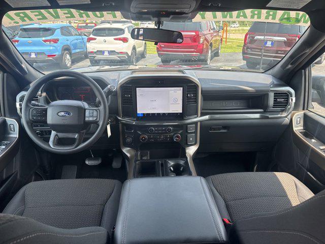 new 2025 Ford F-150 car, priced at $50,652