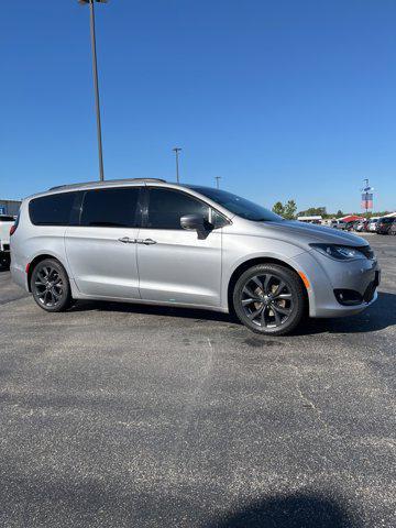 used 2018 Chrysler Pacifica car, priced at $15,595