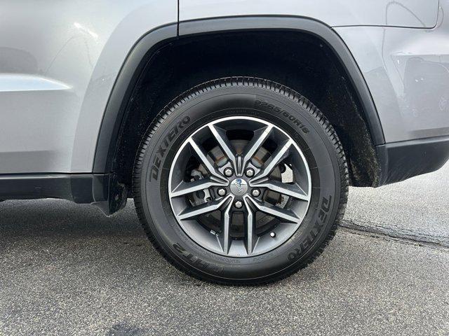 used 2018 Jeep Grand Cherokee car, priced at $15,694