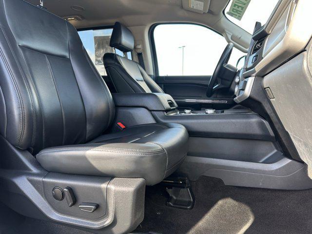 used 2022 Ford Expedition car, priced at $43,294