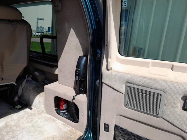 used 2001 Ford E150 car, priced at $13,995