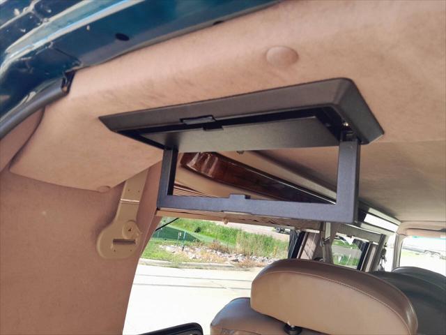used 2001 Ford E150 car, priced at $13,995